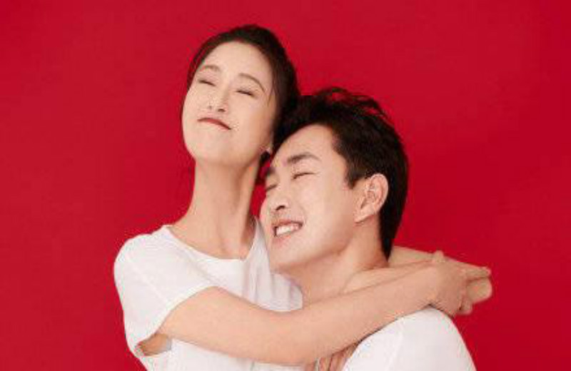 王彦霖结婚两个人在五二零这天撒狗粮从校服到婚纱