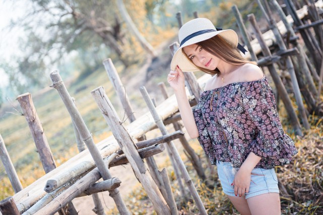 ������Ů�����촩�´����ߴ���